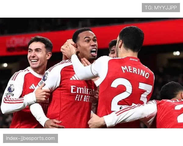 半场战报:曼联1-1暂平阿斯顿维拉,B费世界波扳平比分 半场战报:曼联1-1暂平阿斯顿维拉,B费世界波扳平比分